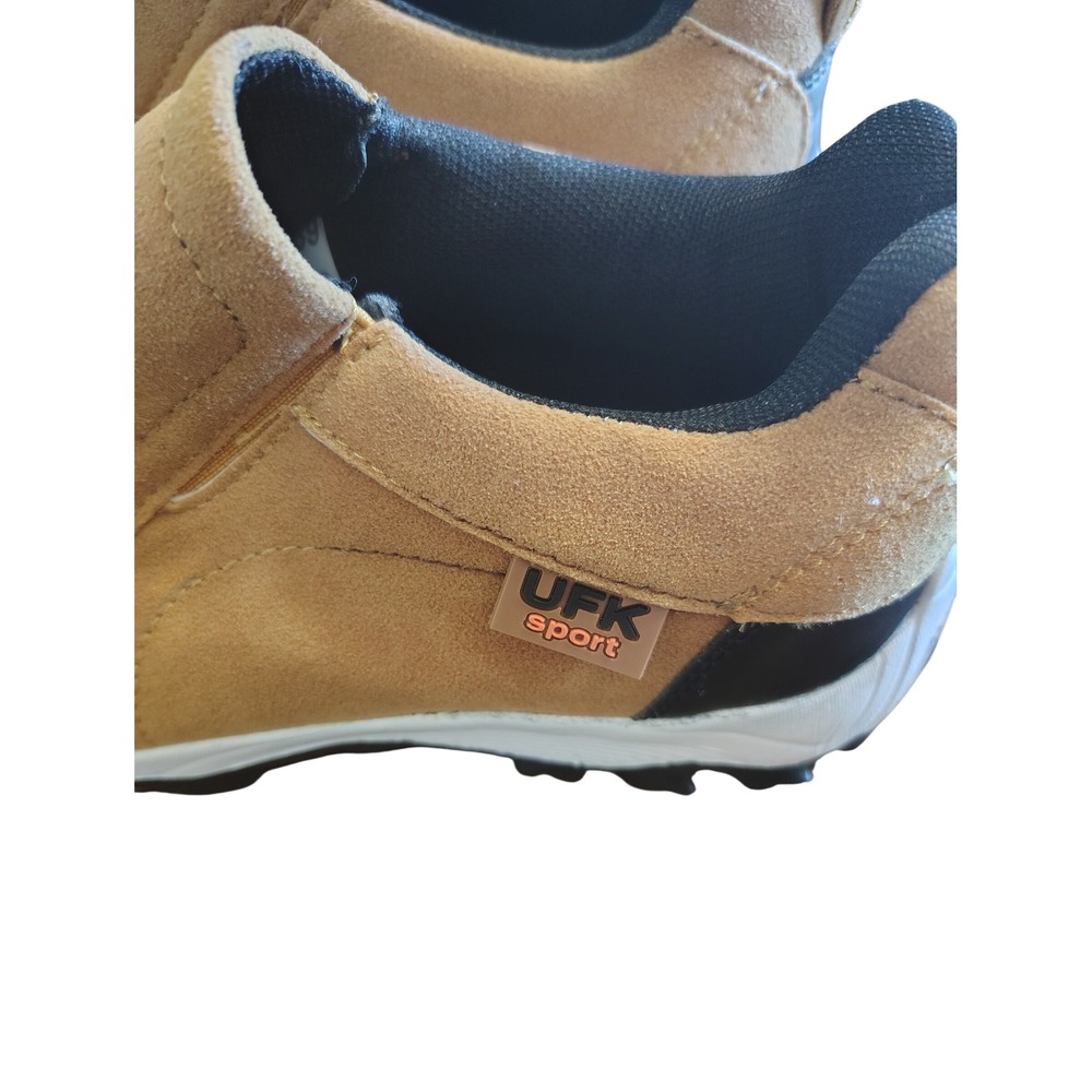 UFK Sport Slip On Sneakers Mens 8.5 Tan Excellent Rugged Lug Sole Faux Suede